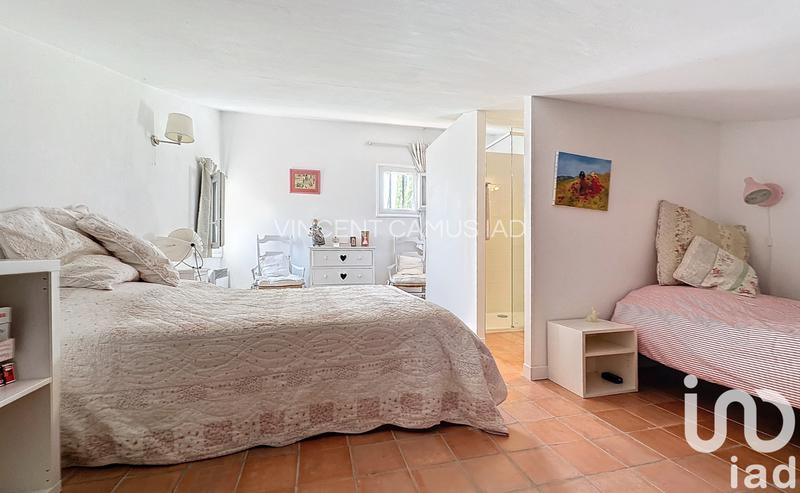 Maison - 177 m² - 7 pièces