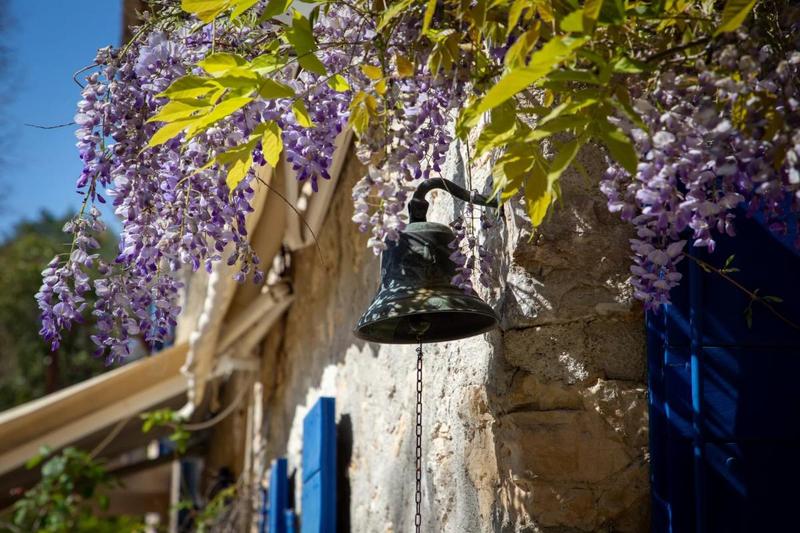 Maison - 342 m² - 9 pièces