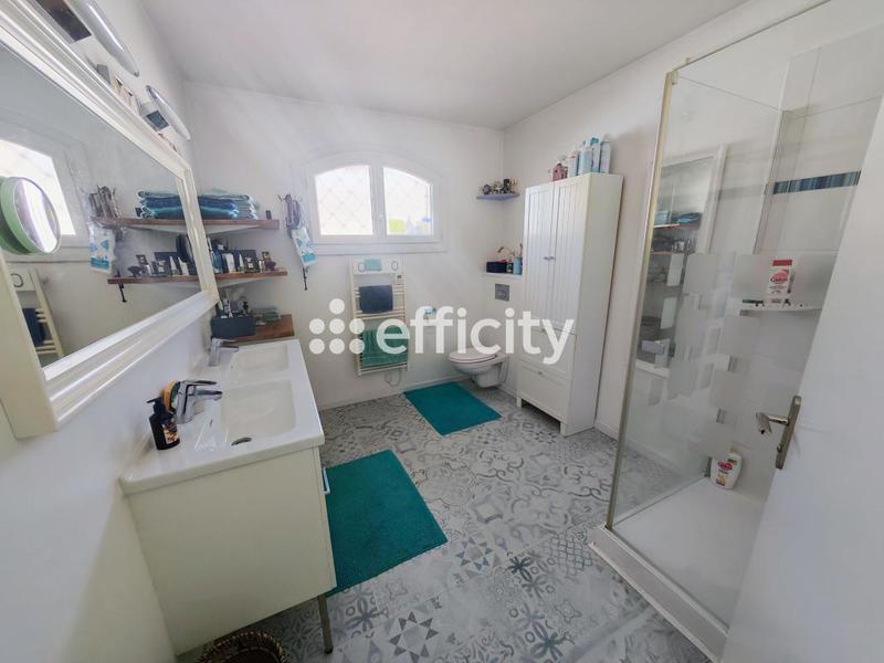 Maison - 140 m² - 6 pièces