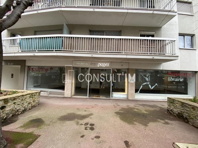 Local commercial - 99 m²