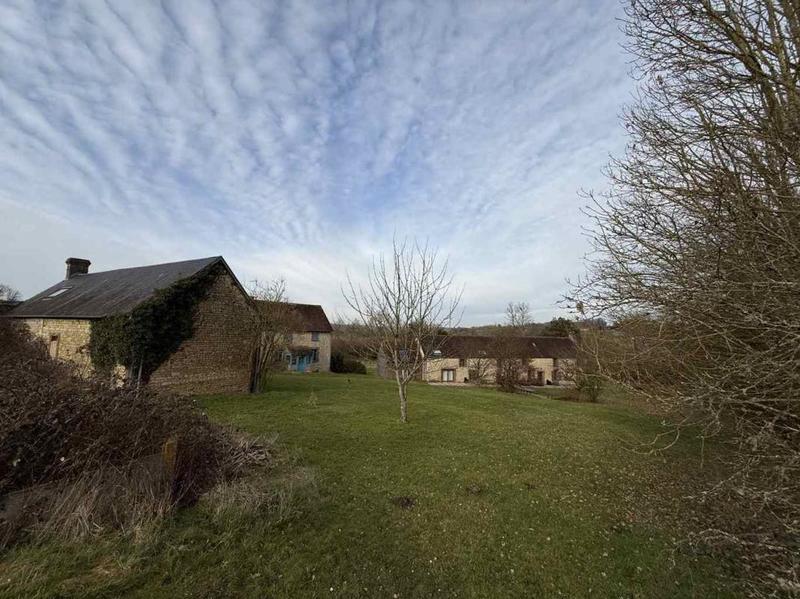 Maison de campagne - 245 m² - 11 pièces
