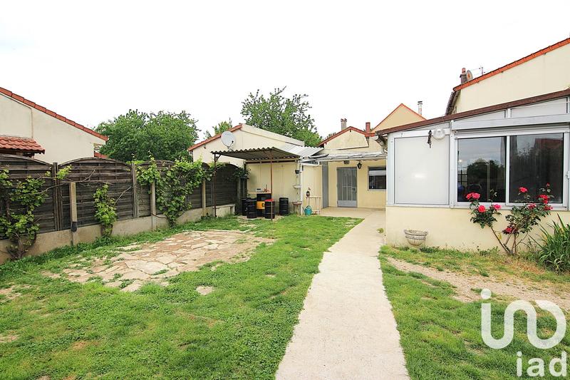 Maison - 91 m² - 5 pièces