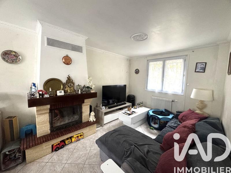 Maison - 95 m² - 4 pièces