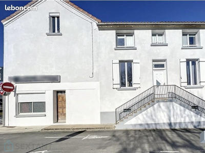 Maison - 197 m² - 9 pièces