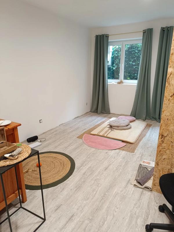 Local commercial - 82 m² - 1 pièce