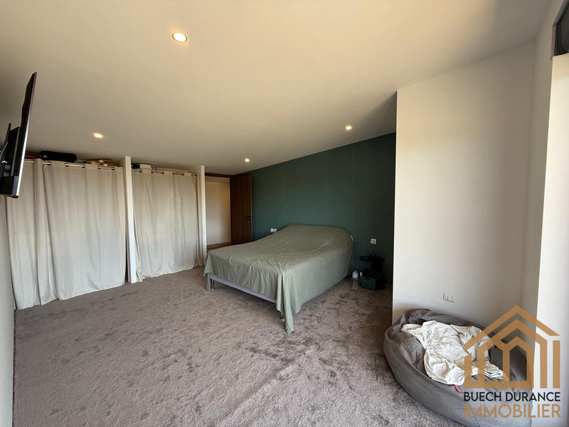 Maison - 139 m² - 5 pièces