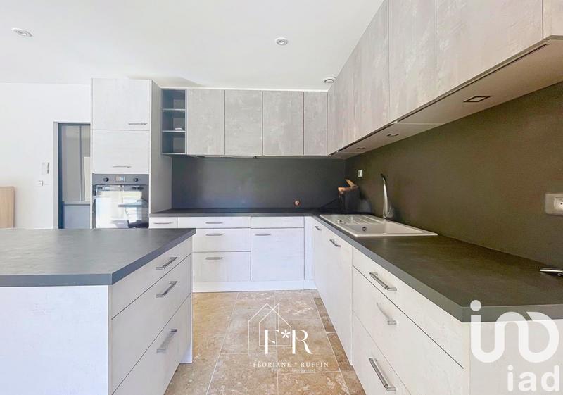 Maison - 120 m² - 4 pièces