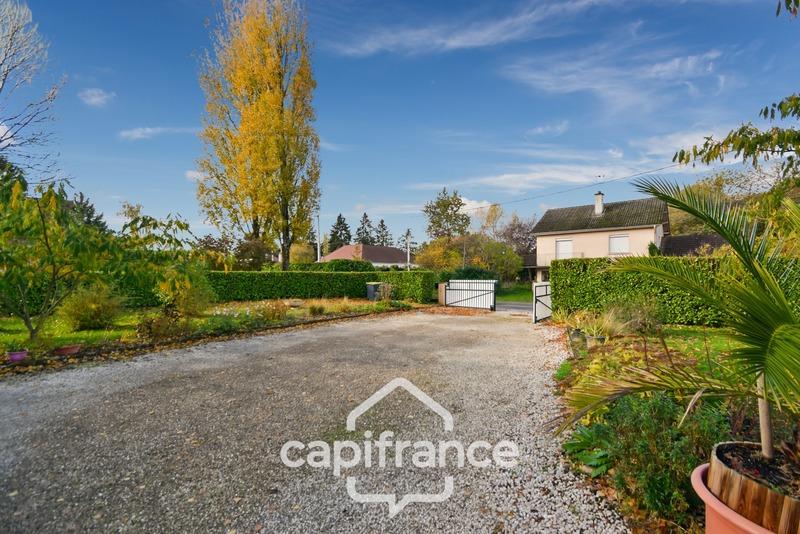 Maison - 140 m² - 5 pièces