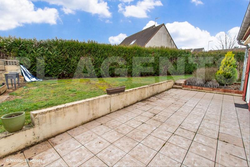 Pavillon - 90 m² - 5 pièces