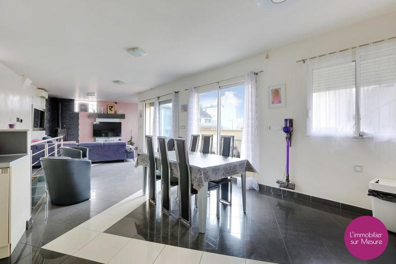 Villa - 150 m² - 5 pièces