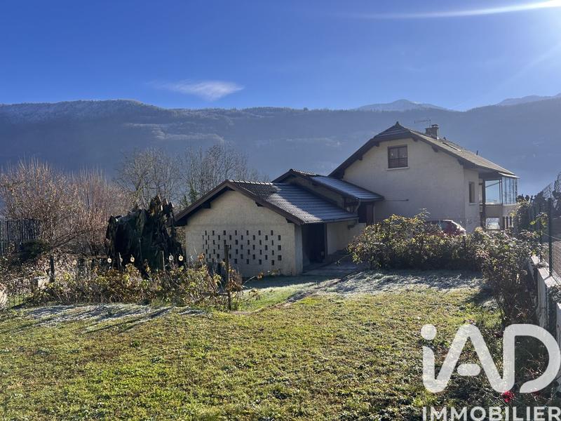 Maison - 131 m² - 5 pièces