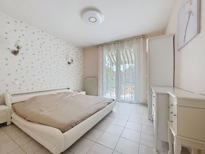 Maison traditionnelle - 130 m² - 6 pièces