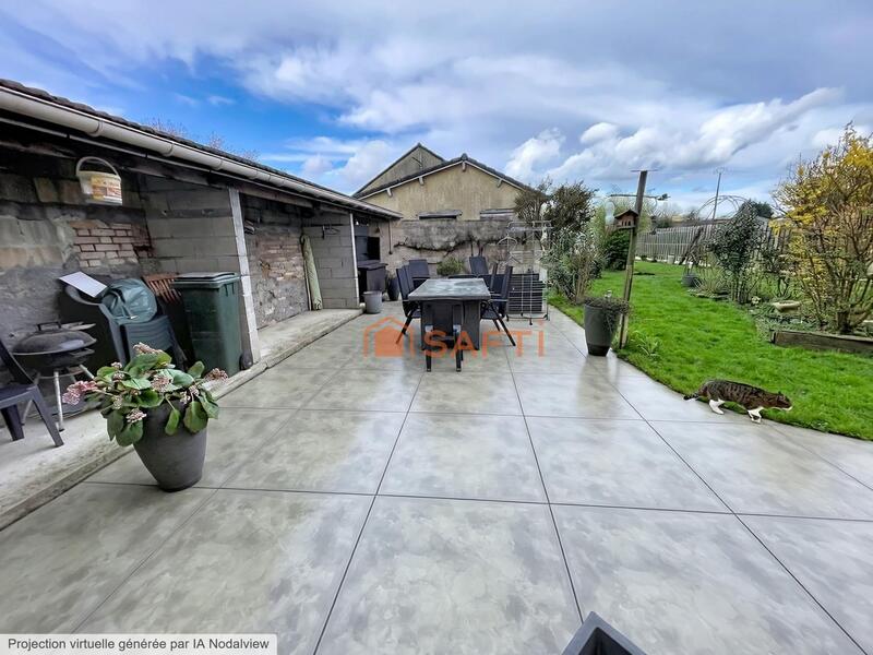 Maison - 412 m² - 9 pièces