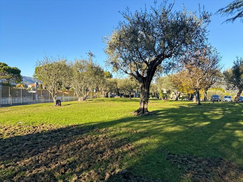 Appartement - 81 m² - 3 pièces