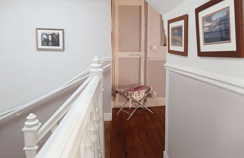 Maison - 300 m² - 12 pièces