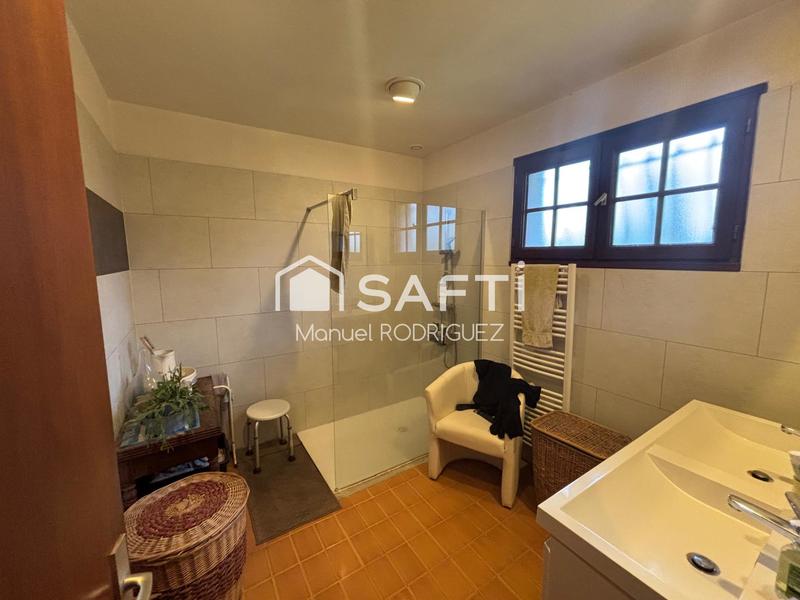 Maison - 104 m² - 4 pièces