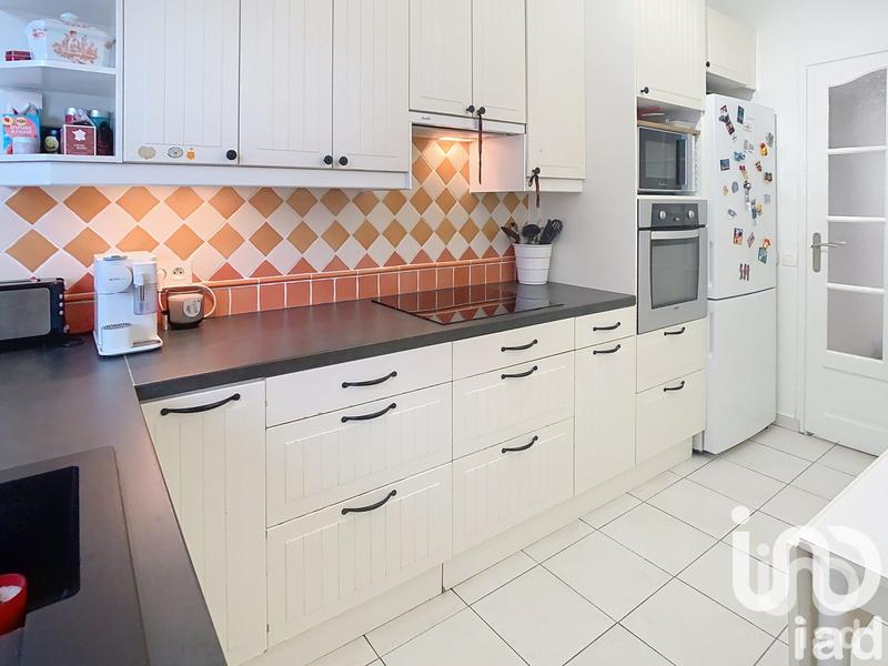 Appartement - 127 m² - 6 pièces