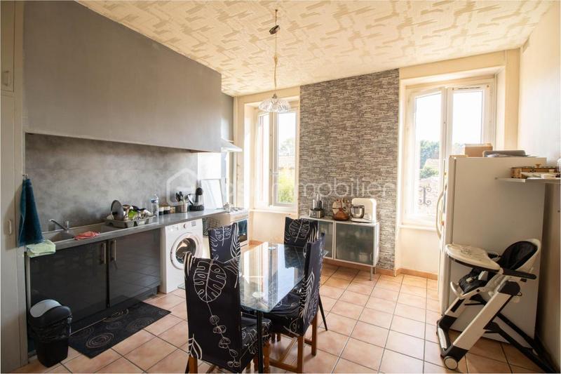 Maison de village - 132 m² - 7 pièces