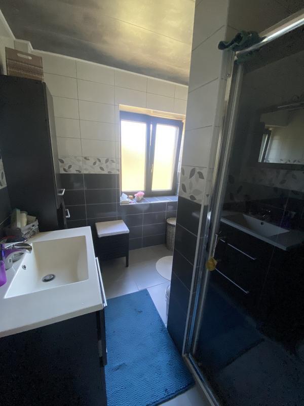 Appartement - 80 m² - 3 pièces