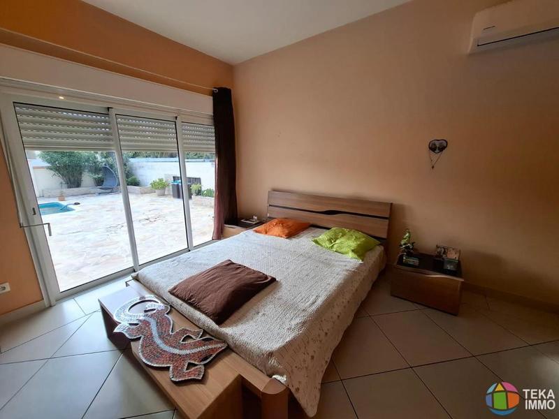 Villa - 120 m² - 5 pièces