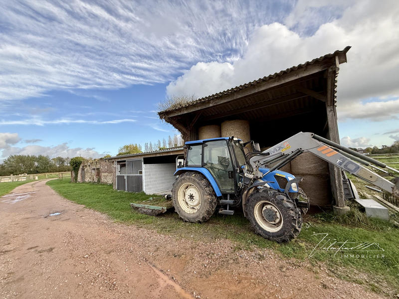 Maison - 277 m² - 8 pièces