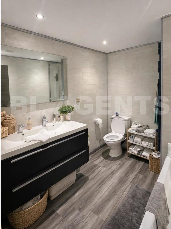 Maison - 94 m² - 4 pièces