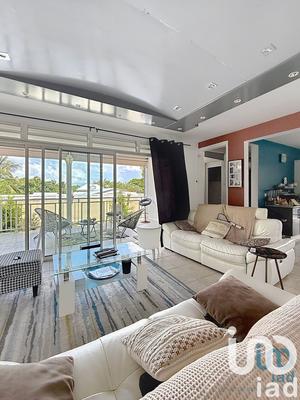 Maison - 197 m² - 9 pièces