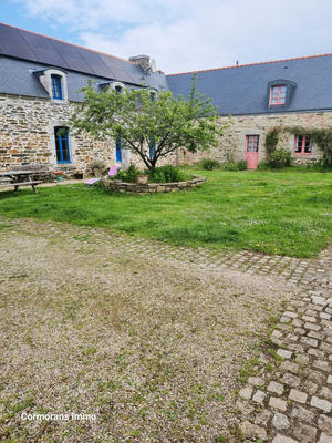 Propriété - 555 m² - 24 pièces