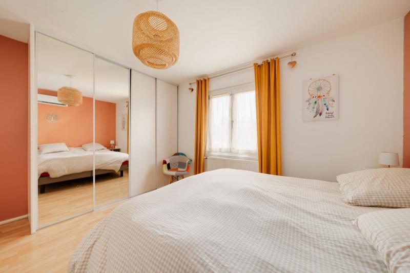 Maison - 92 m² - 4 pièces