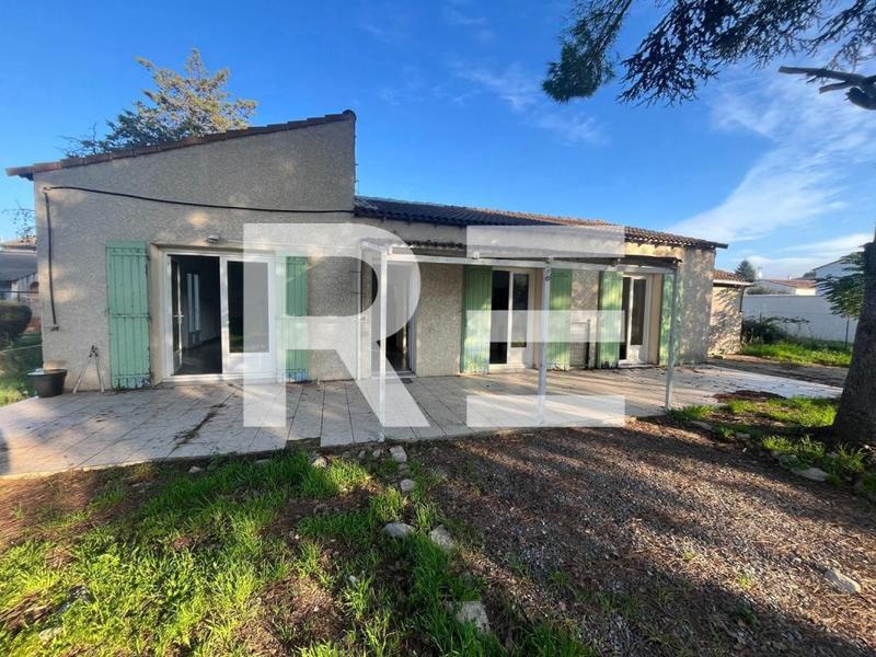 Maison - 100 m² - 5 pièces