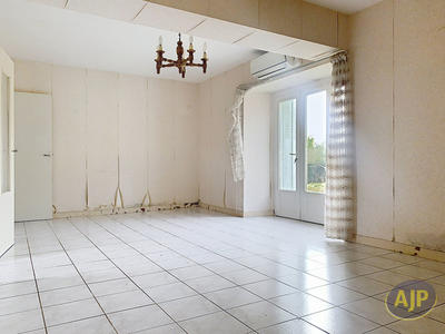 Maison - 120 m² - 4 pièces