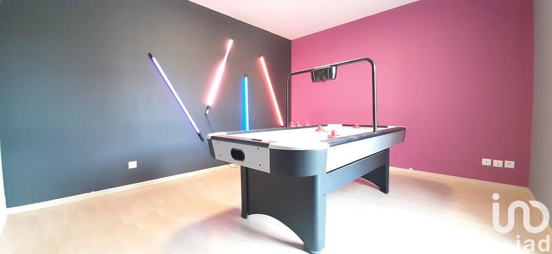 Maison - 194 m² - 7 pièces