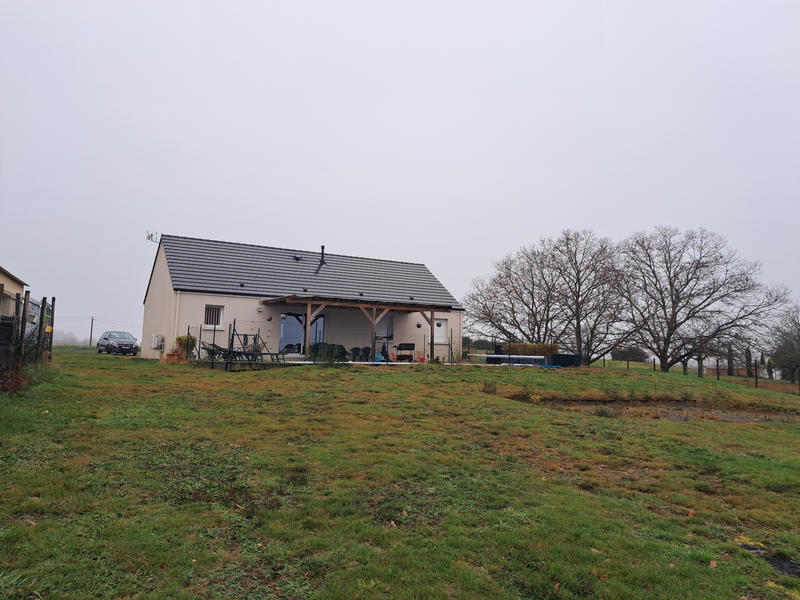 Maison - 94 m² - 5 pièces