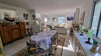 Maison - 130 m² - 6 pièces