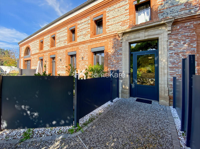 Appartement - 90 m² - 4 pièces