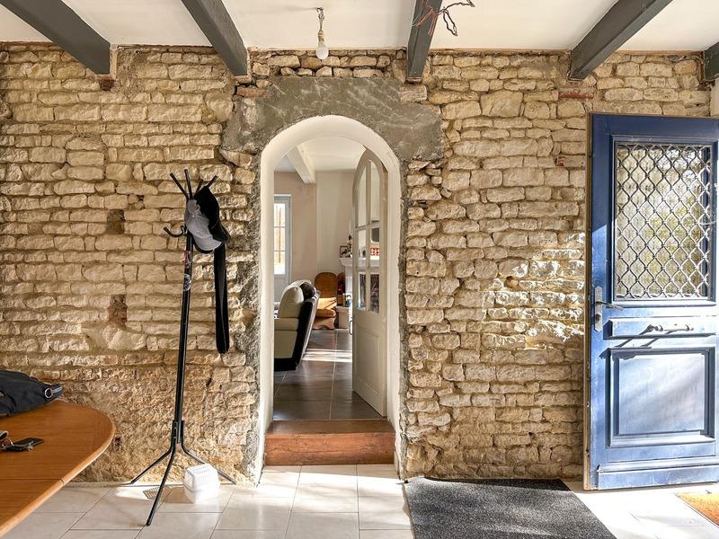 Maison en pierre - 105 m² - 4 pièces