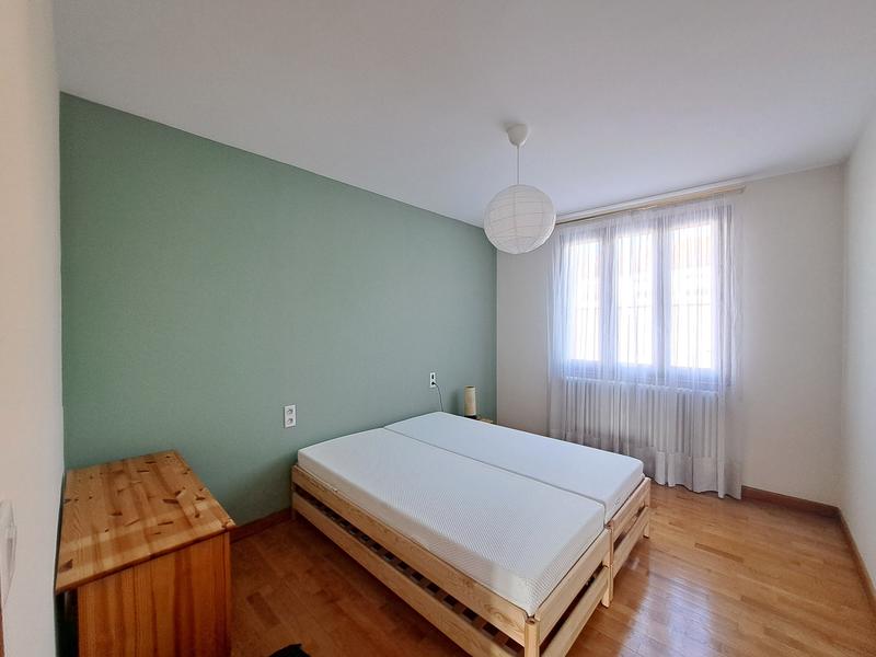 Maison - 335 m² - 7 pièces