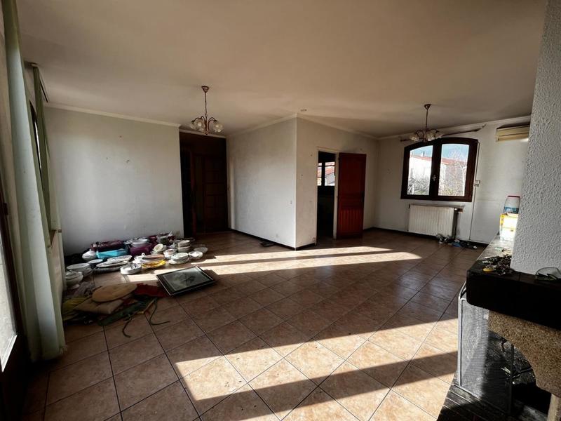 Maison - 160 m² - 8 pièces