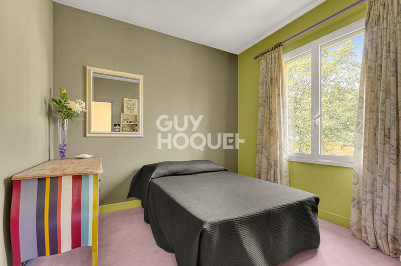 Demeure - 394 m² - 10 pièces