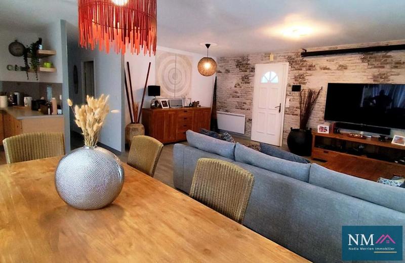 Maison - 140 m² - 5 pièces