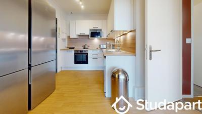 Chambre - 9 m² - 1 pièce