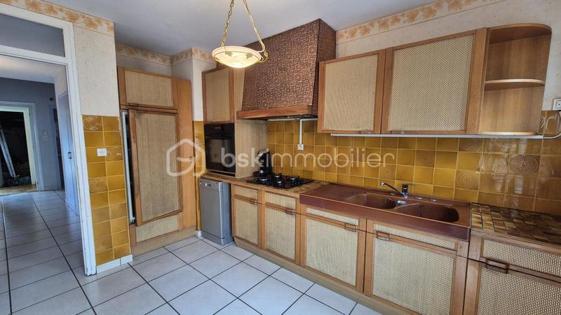 Maison - 85 m² - 5 pièces