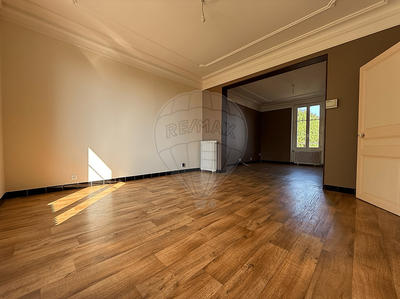 Maison - 105 m² - 6 pièces