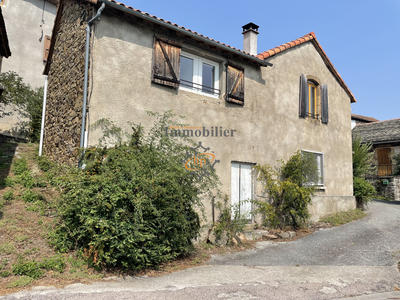 Maison - 94 m² - 5 pièces