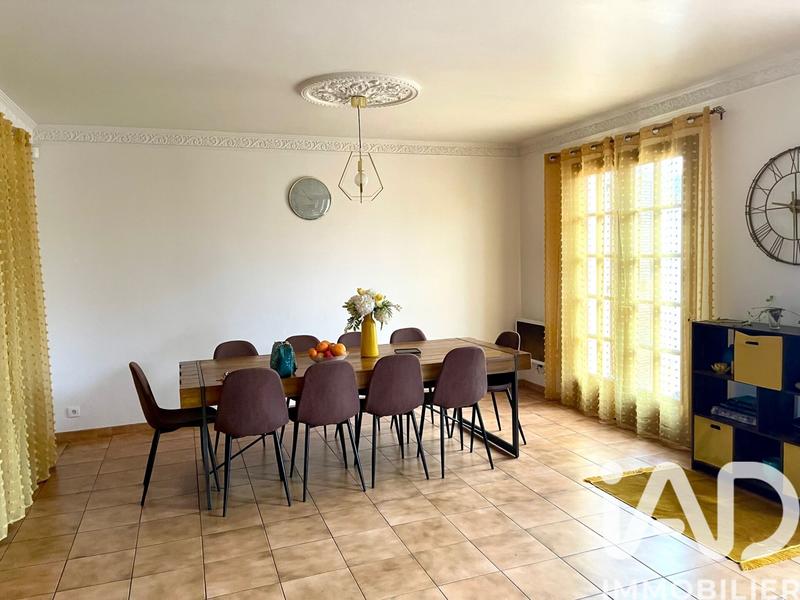 Maison de ville - 124 m² - 9 pièces