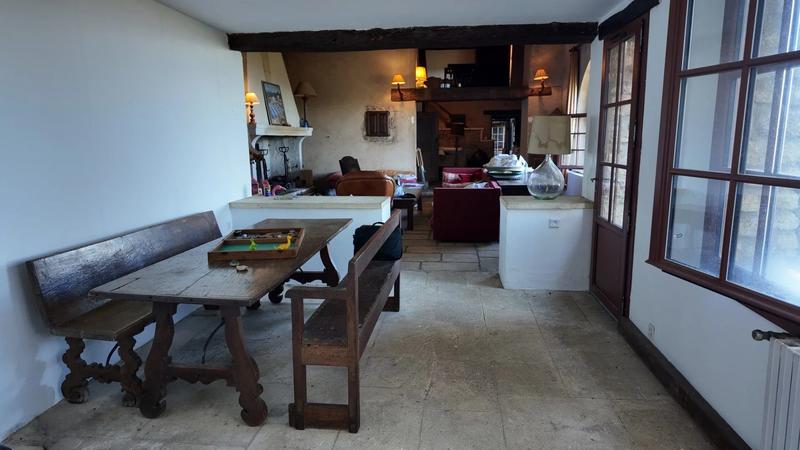 Maison - 274 m² - 10 pièces