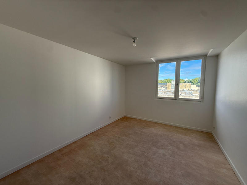 Appartement - 82 m² - 4 pièces