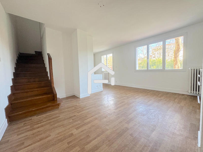 Appartement - 84 m² - 4 pièces