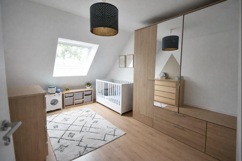 Appartement - 96 m² - 4 pièces