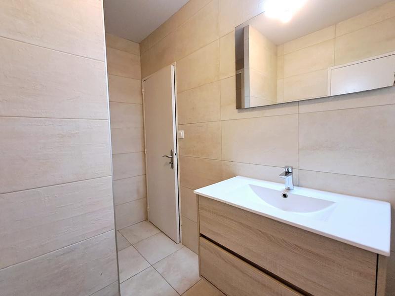 Appartement - 106 m² - 6 pièces